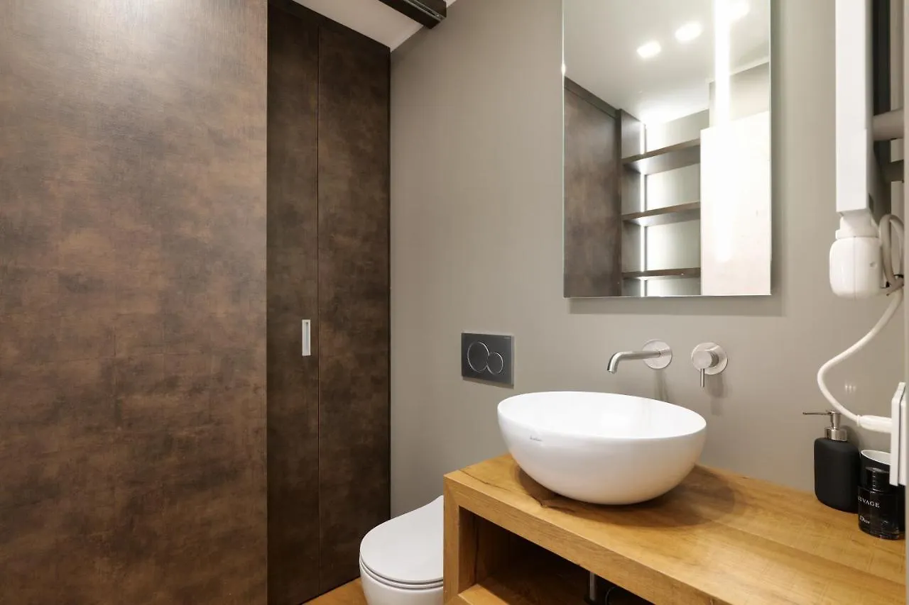 La Chambre Milano Guest House 3*, Milan