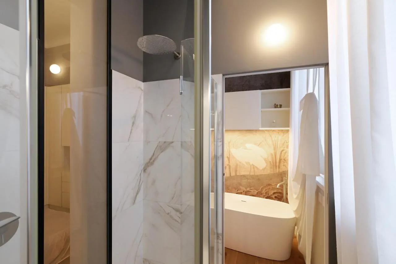 La Chambre Milano Guest House 3*, Milan